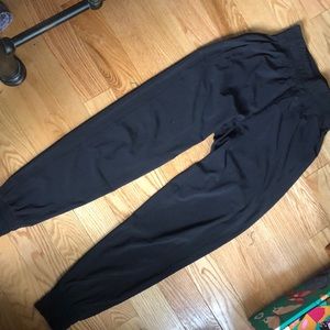 Lululemon Wanderer Jogger